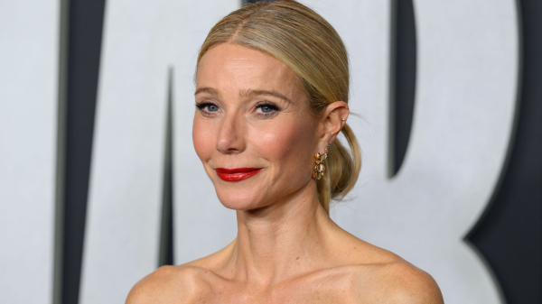 Whose Hair Is More ’90s: Gwyneth Paltrow or Apple Martin?